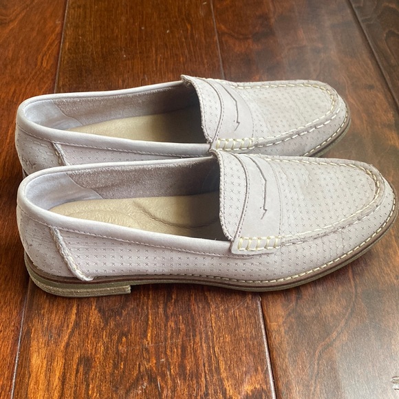SPERRY Sea-port Penny Loafer In Textured Lavender, Size 6.5. - Picture 2 of 8